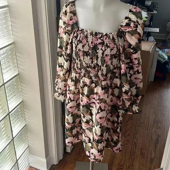 NWT Large abstract midi dress - Picture 1 of 5